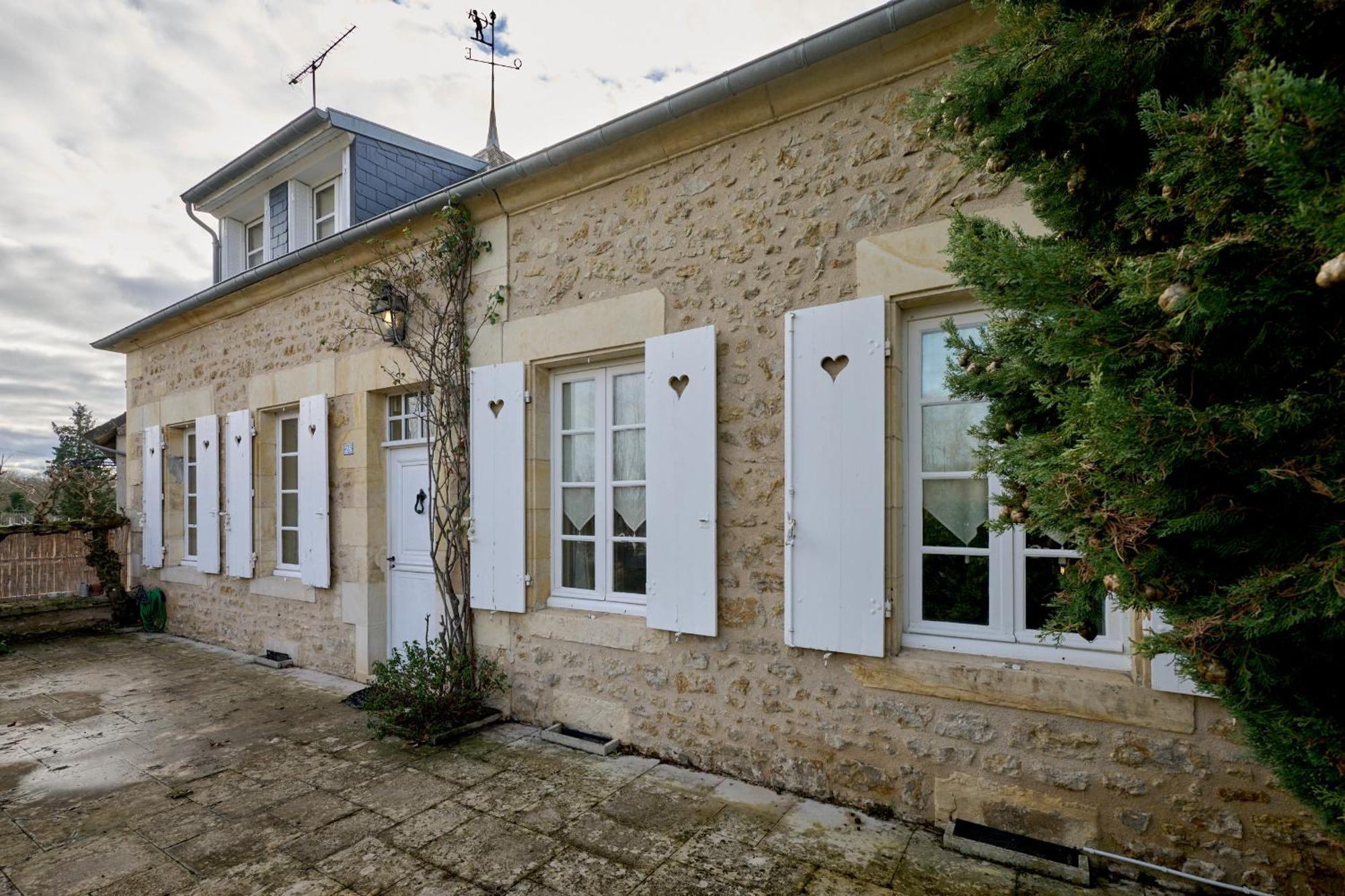Le Nid Du Marinier Cuffy Exterior foto